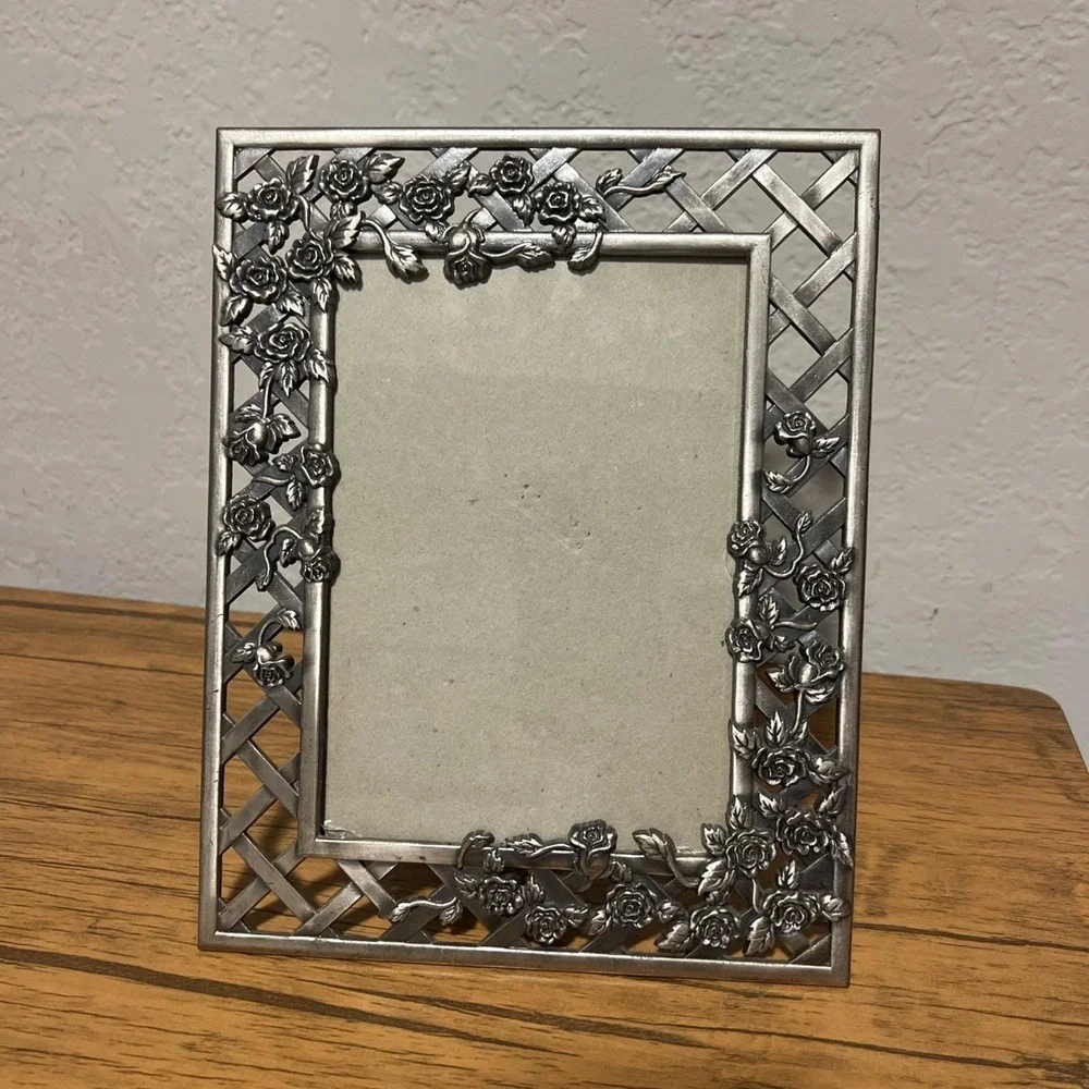 The Unbranded Brand vintage pewter